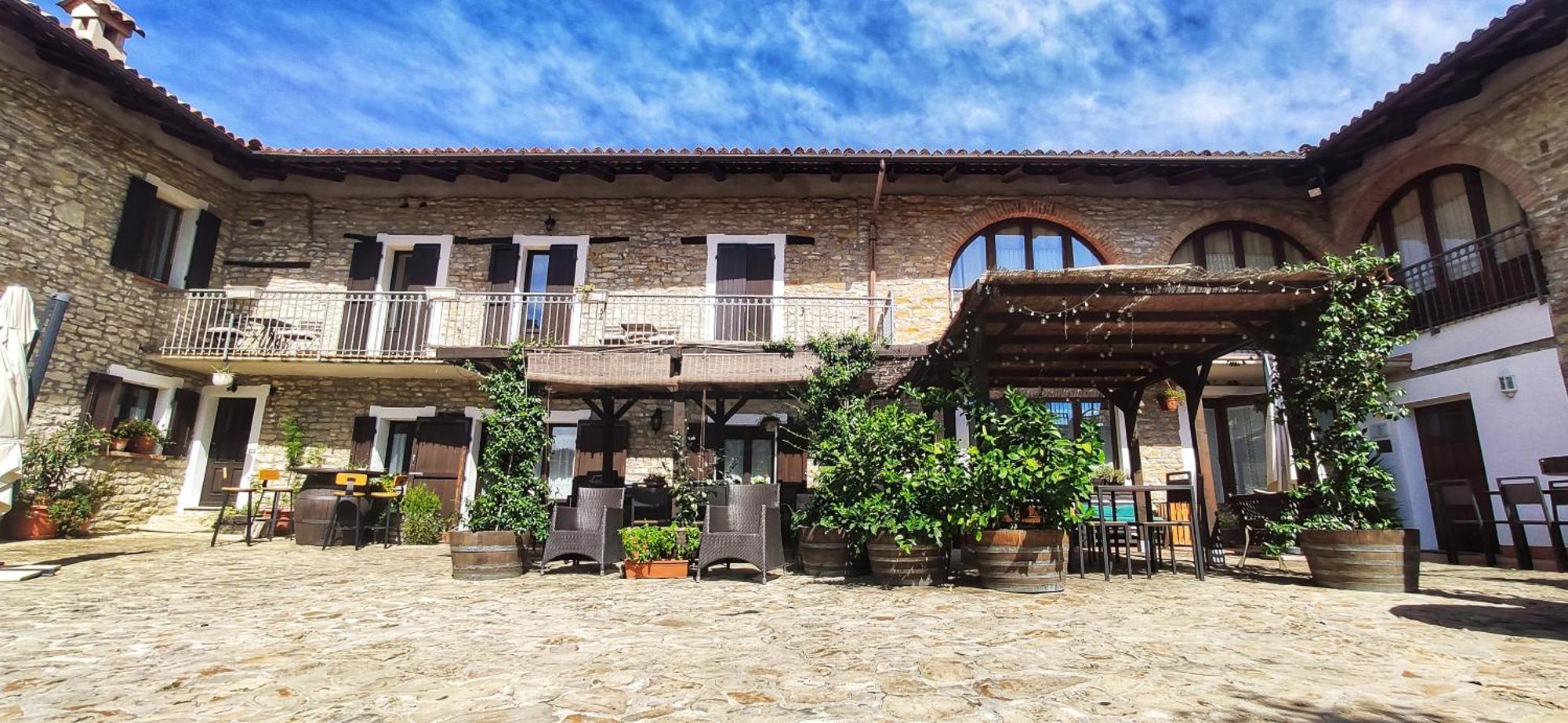 Agriturismo Tenuta San Giuseppe Cossano Belbo Εξωτερικό φωτογραφία
