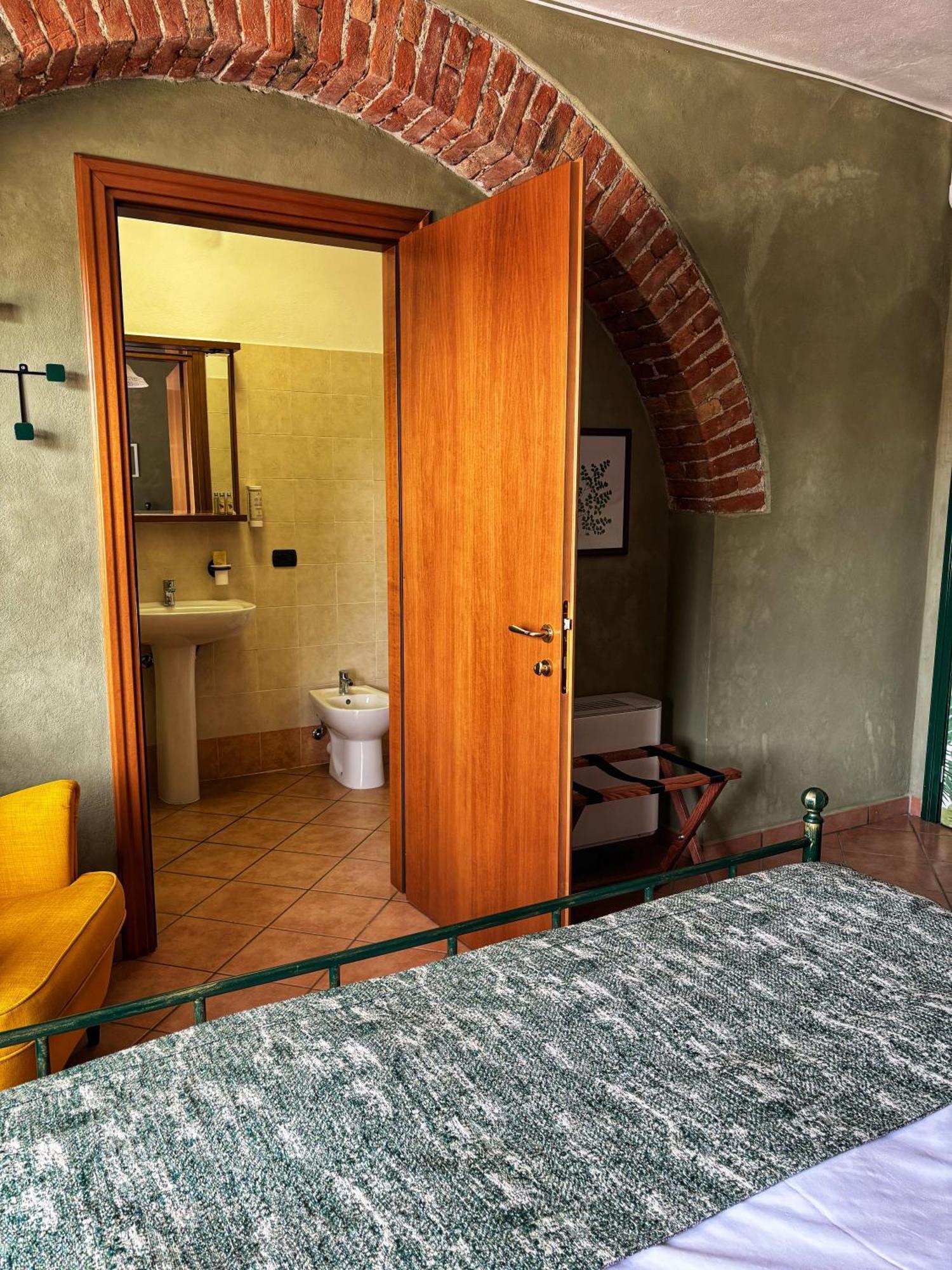 Agriturismo Tenuta San Giuseppe Cossano Belbo Εξωτερικό φωτογραφία